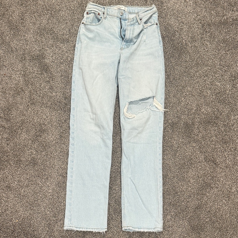 Abercrombie 90s ultra high rise 90s straight distressed jeans